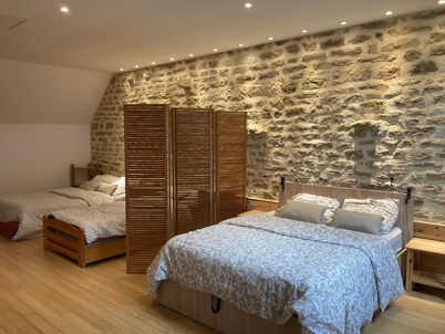 Quiet house with garden in the heart of the village