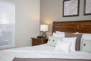 4 Schlafzimmer, Bügeleisen/Bügelbrett, WLAN, Bettwäsche