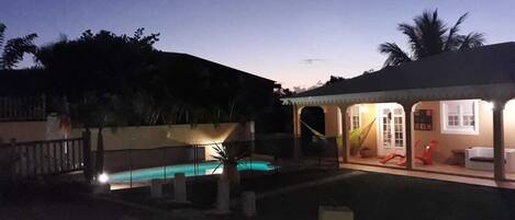 Alberca al aire libre