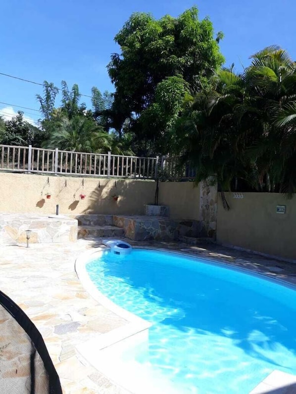 Piscine extérieure