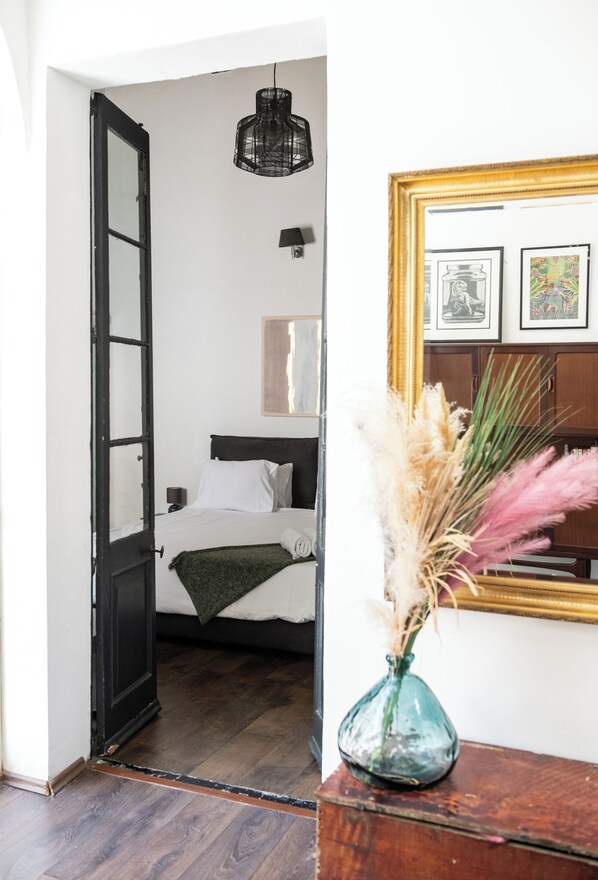 4 chambres, fer et planche à repasser, Wi-Fi gratuit, draps fournis