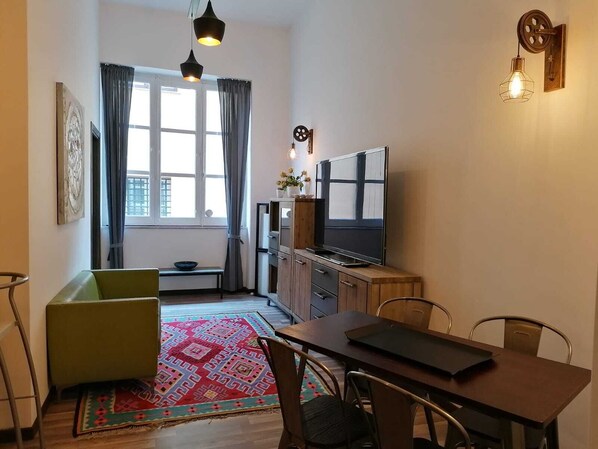 Smart-TV, Musikbibliothek