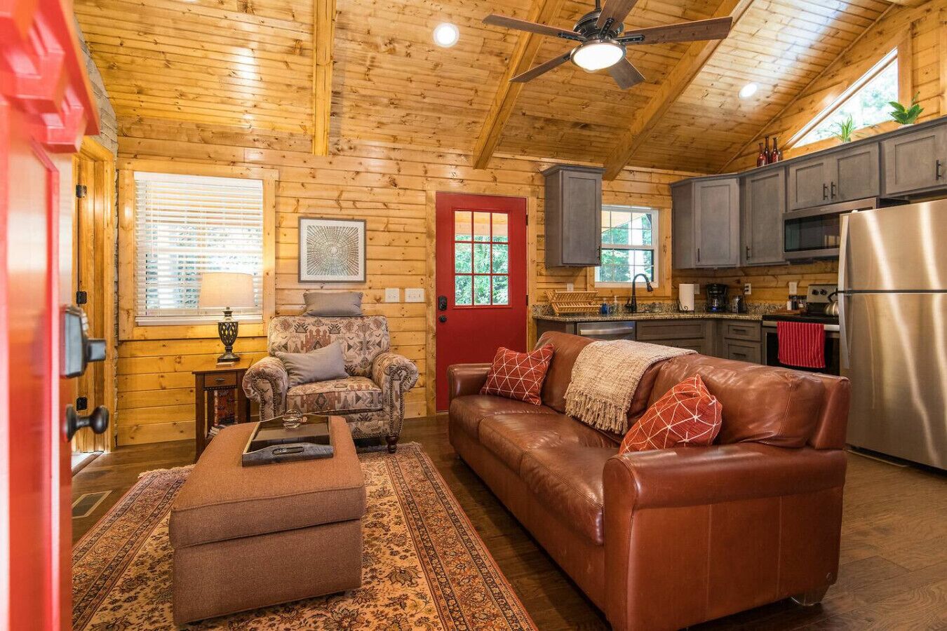 Smart-TV, peis og bøker