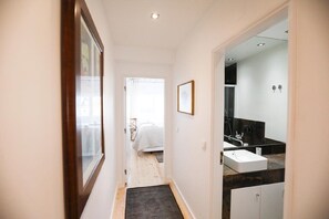 2 habitaciones, escritorio y insonorización 