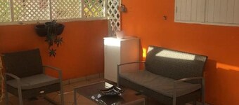 The Creole pearl (ideal for couples or families, close to the sea) 