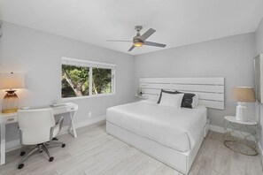 5 bedrooms, desk, iron/ironing board, travel crib