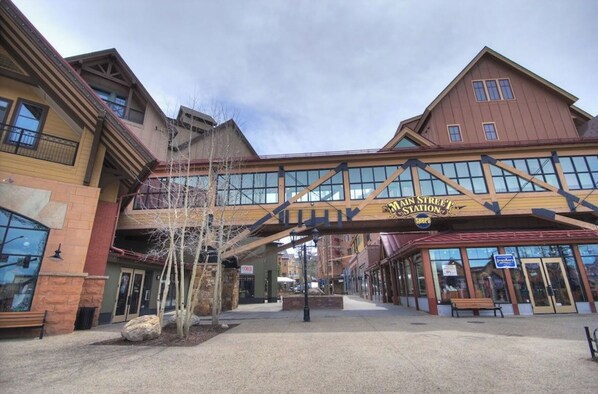 Exterior - Hyatt downtown station (Breckenridge)