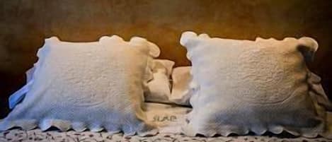6 chambres, fer et planche Ă repasser, Wi-Fi gratuit, draps fournis