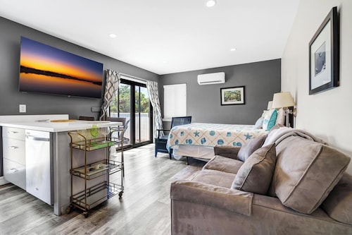 All Inn on Edisto - Cozy Studio Condo Close to Everything