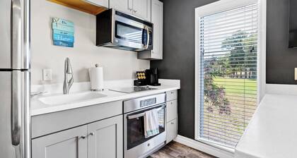 All Inn on Edisto - Cozy Studio Condo Close to Everything