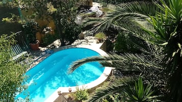 Piscina all'aperto