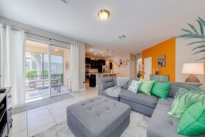 Unclassified image, 3 of 81, button