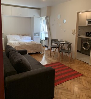 1 bedroom, iron/ironing board, free WiFi, bed sheets