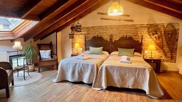 3 slaapkamers, een bureau, geluiddichte muren