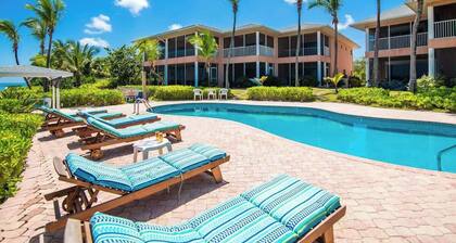 Northern Lights #4 – 2BR/2.5BA Oceanfront Condo on North Side