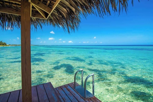 Northern Lights #4 Oceanfront Condo on Northside