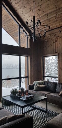 Lyngen Vista - Arctic Luxury!