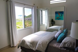 3 bedrooms, in-room safe, iron/ironing board, WiFi