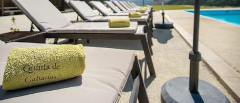 Piscina coperta, piscina all'aperto
