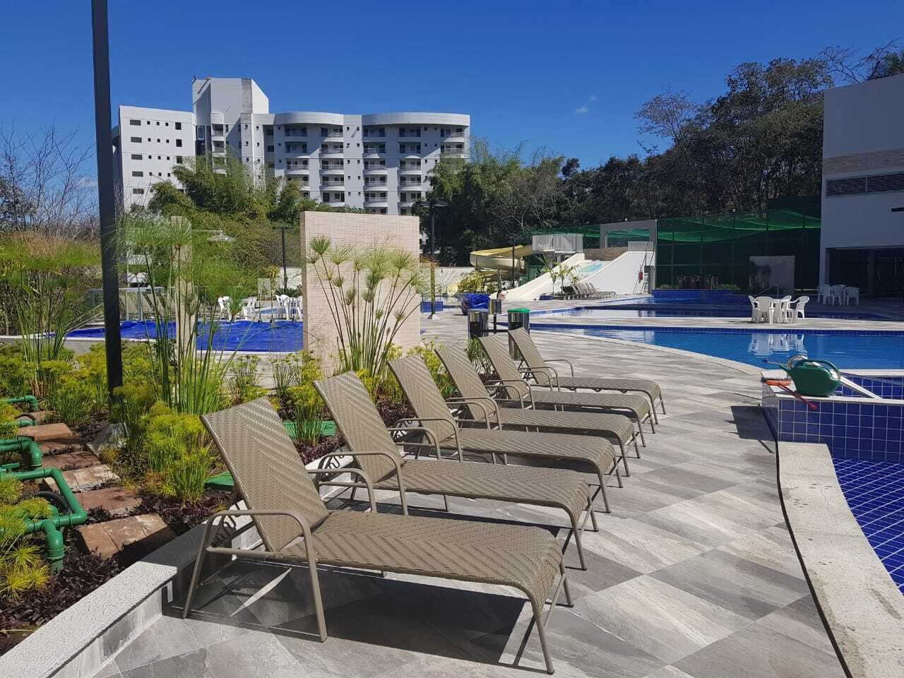 Piscina interna, piscina externa