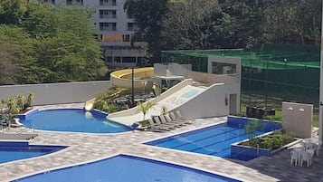 Indoor pool, outdoor pool