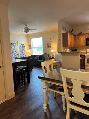 Interior - "FUN IN THE SUN" 2 Bedroom Villa on First Floor (Kissimmee)