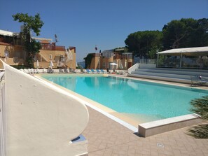 Pool - Apartment ALBAMAOR Mondello Palermo 250 meters from the beach (Palermo)