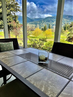 Outdoor dining