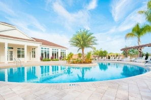 Uppvärmd pool