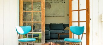 River cottage & ranch