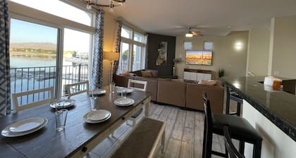 Stunning 5 bedroom Home: Breathtaking Views in Sparks Marina - Reno