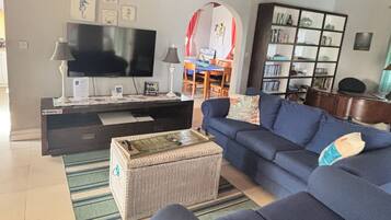 Smart TV, books, offices