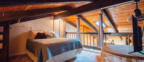 1 habitación, tabla de planchar con plancha, wifi y ropa de cama