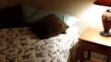 2 habitaciones, escritorio, wifi y ropa de cama