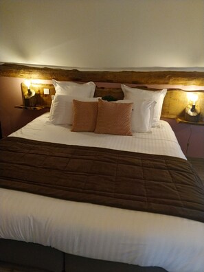 1 Schlafzimmer, Bügeleisen/Bügelbrett, Reisekinderbett, kostenloses WLAN