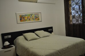 3 Schlafzimmer, Bügeleisen/Bügelbrett, WLAN, Bettwäsche