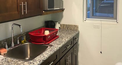GemĂŒtliche Kellerwohnung in der NĂ€he der Innenstadt