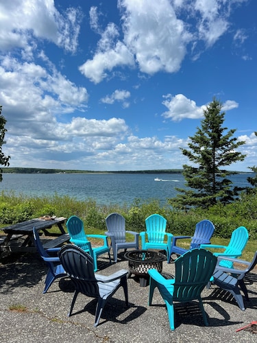 Oceanfront Cottage & Guest House, Private Beach, 3 Miles to Acadia National Park