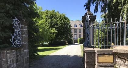 Luxury (4 Star) Manor House in the heart of rural Aveyron