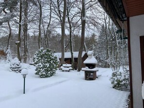 Property grounds - Forest house on a large plot (Zichtau)