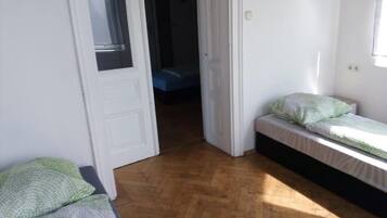 2 Schlafzimmer, Bügeleisen/Bügelbrett, WLAN, Bettwäsche