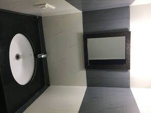 Shower, towels, soap, toilet paper