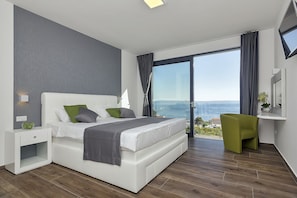 3 Schlafzimmer, BĂŒgeleisen/BĂŒgelbrett, kostenloses WLAN, BettwĂ€sche