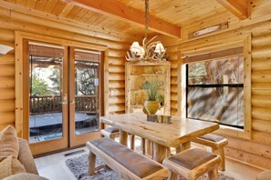 獨棟房屋, 熱水浴缸, 山景 (177) | 3 間臥室、獨特裝潢、布置獨特、床單