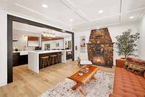 House, Multiple Beds, Balcony, Mountain View (234) | Living area | TV, fireplace - Vista Pines #234 (Big Bear Lake)