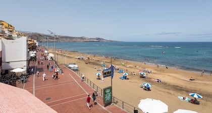 Nice beach views with terrace By CanariasGetaway