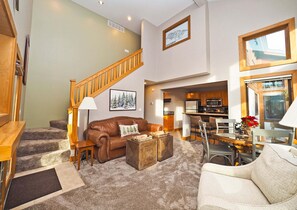 TV, fireplace, DVD player