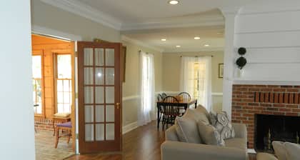 PERFECT LISTING !!! House in Historic Chickamauga