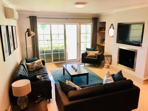 تلفزيون ذكي