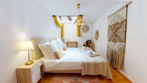 3 soverom, strykejern/-brett, wi-fi (inkludert) og sengetøy